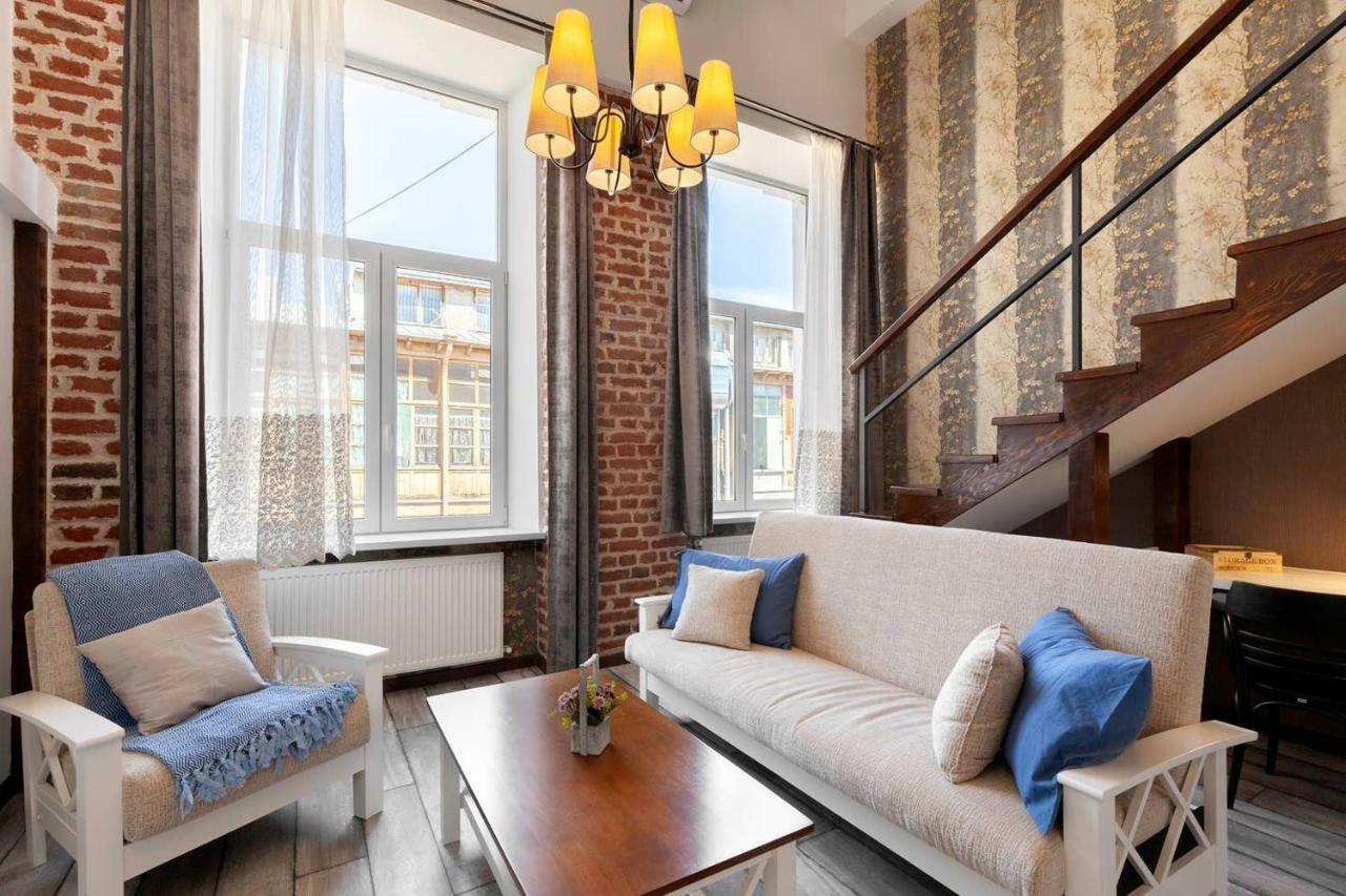 Cozy Studios On Freedom Square Тбилиси Екстериор снимка